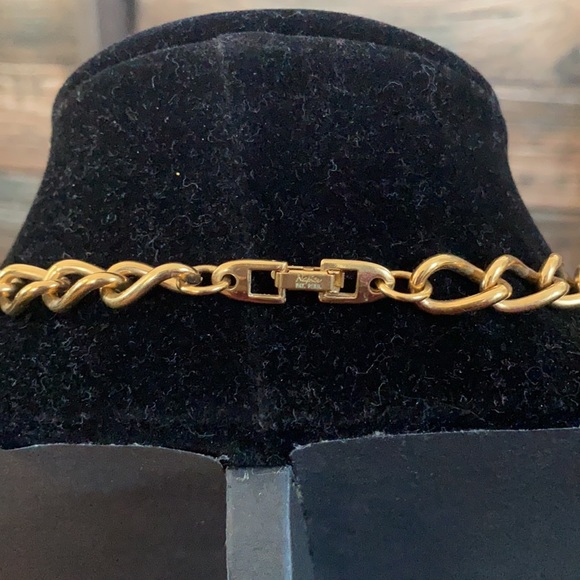 Vintage Napier Gold Chain Necklace - Picture 6 of 8